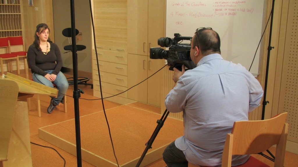 Franco Delli Guanti durante le riprese di un documentario